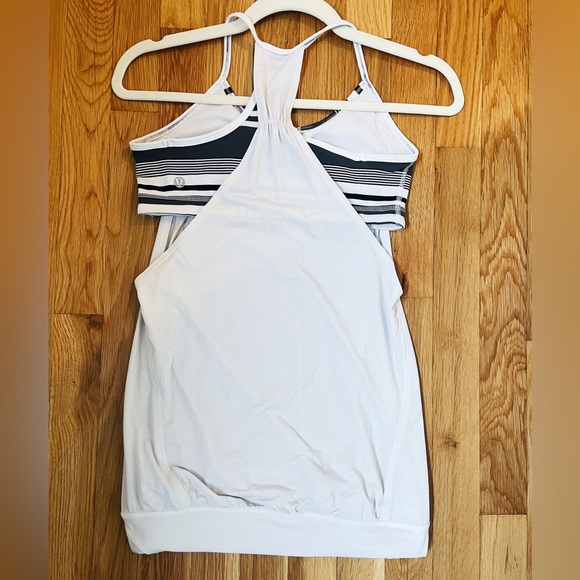 Lululemon Top - Picture 2 of 2